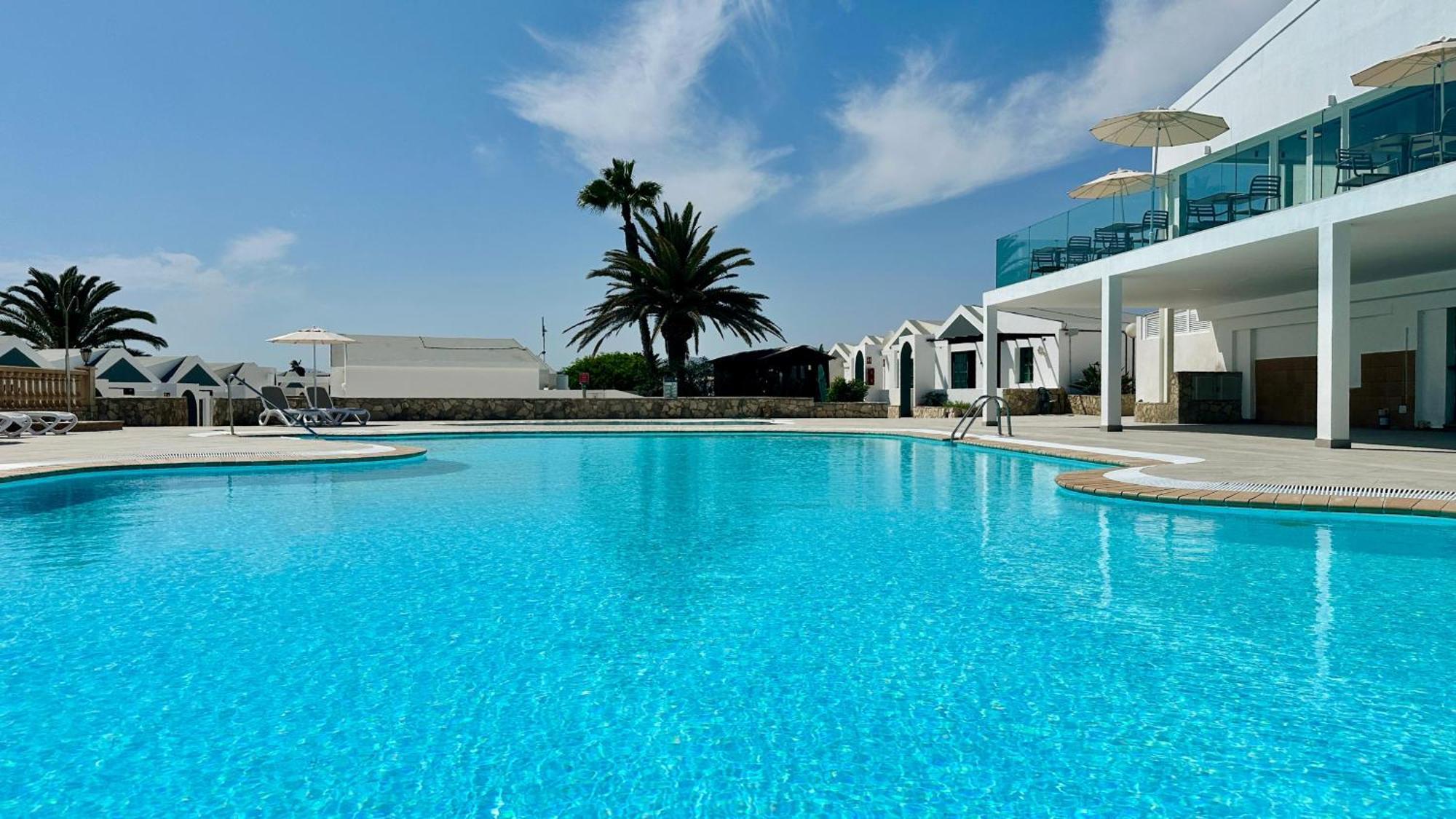 Aparthotel Caleta Dorada Caleta De Fuste Exterior foto