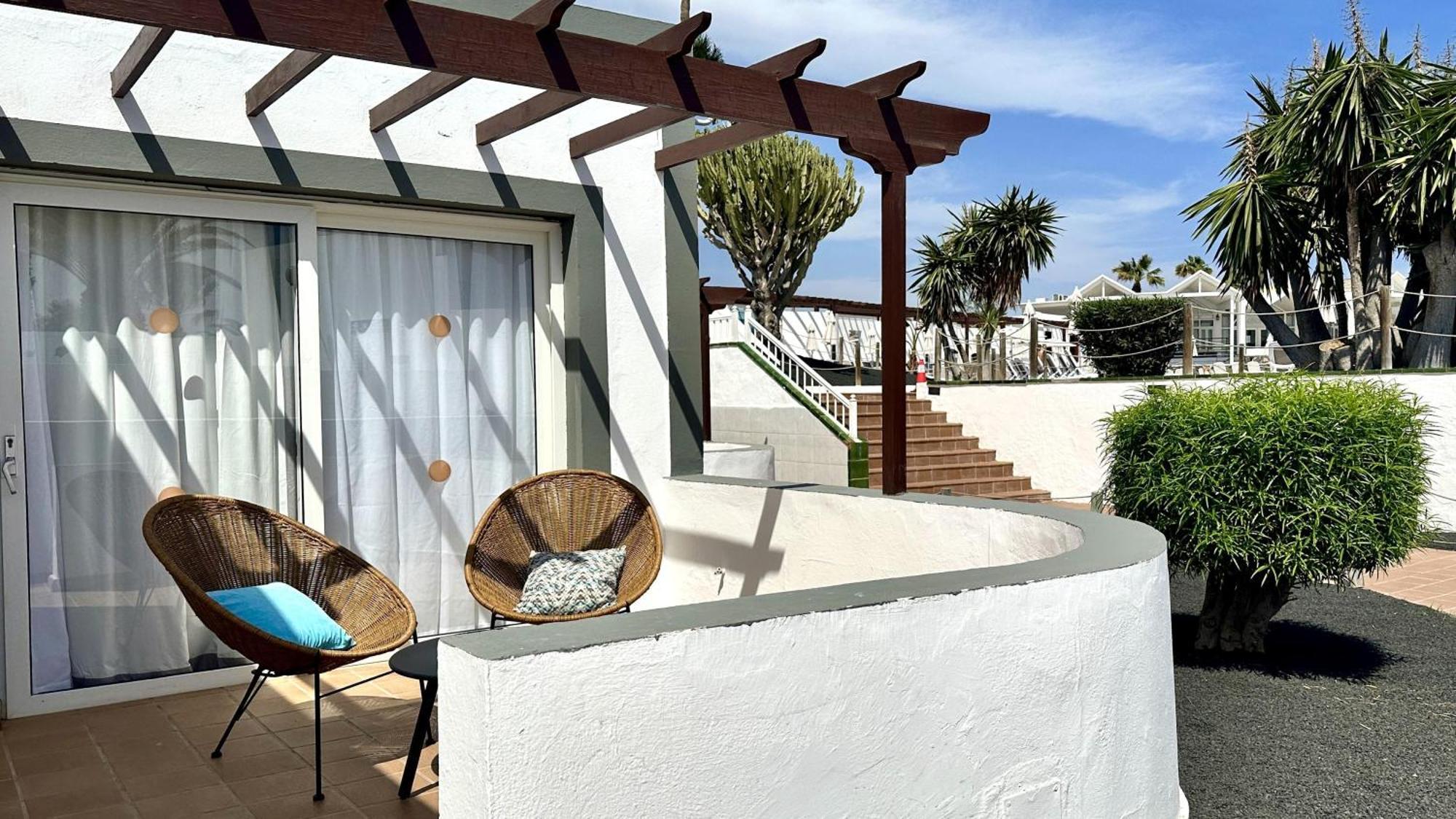 Aparthotel Caleta Dorada Caleta De Fuste Exterior foto